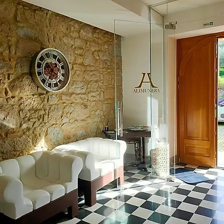 Alimunera Hotel