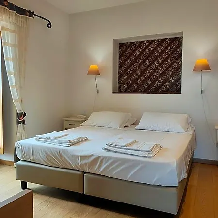 Hotel Alimunera Naso