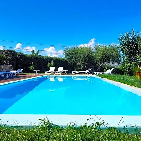 Alimunera Hotel